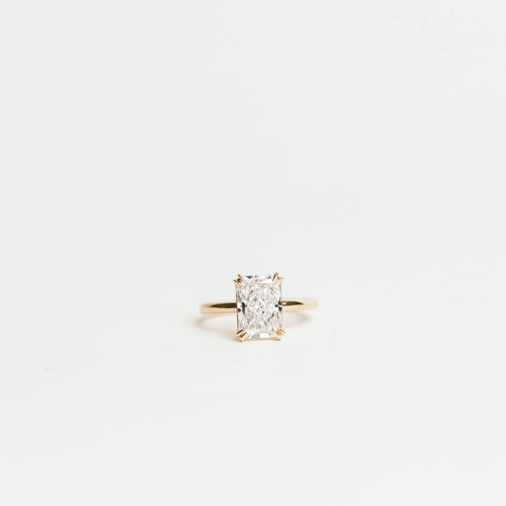 Engagement Ring Lab Grown 3.5 Carat Elongated Radiant Diamond | 14KT Yellow Gold