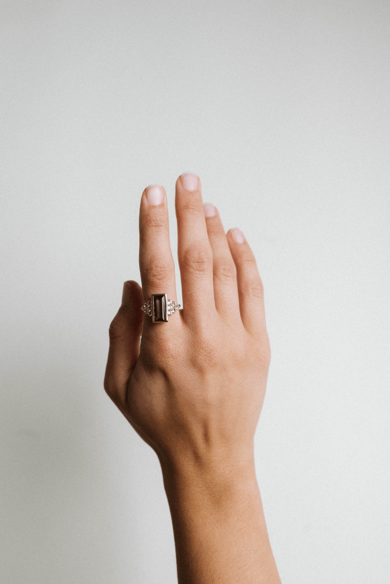 Bezel Amethyst Ring & White Topaz | 14kt Yellow Gold