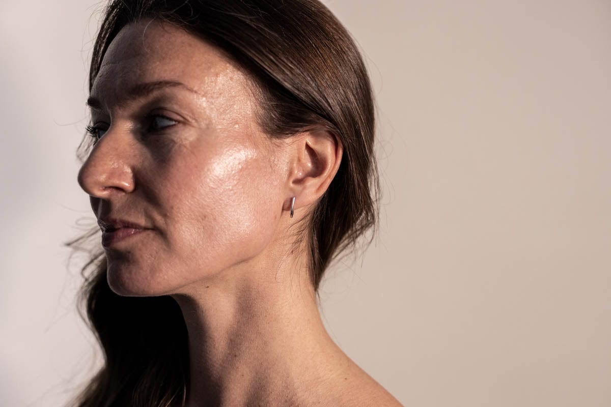 Elongated Huggie Hoop Earrings | 10kt White Gold