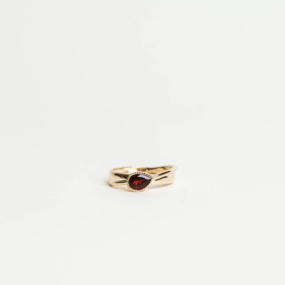 Pear Shape Garnet Ring - 10KT Yellow Gold