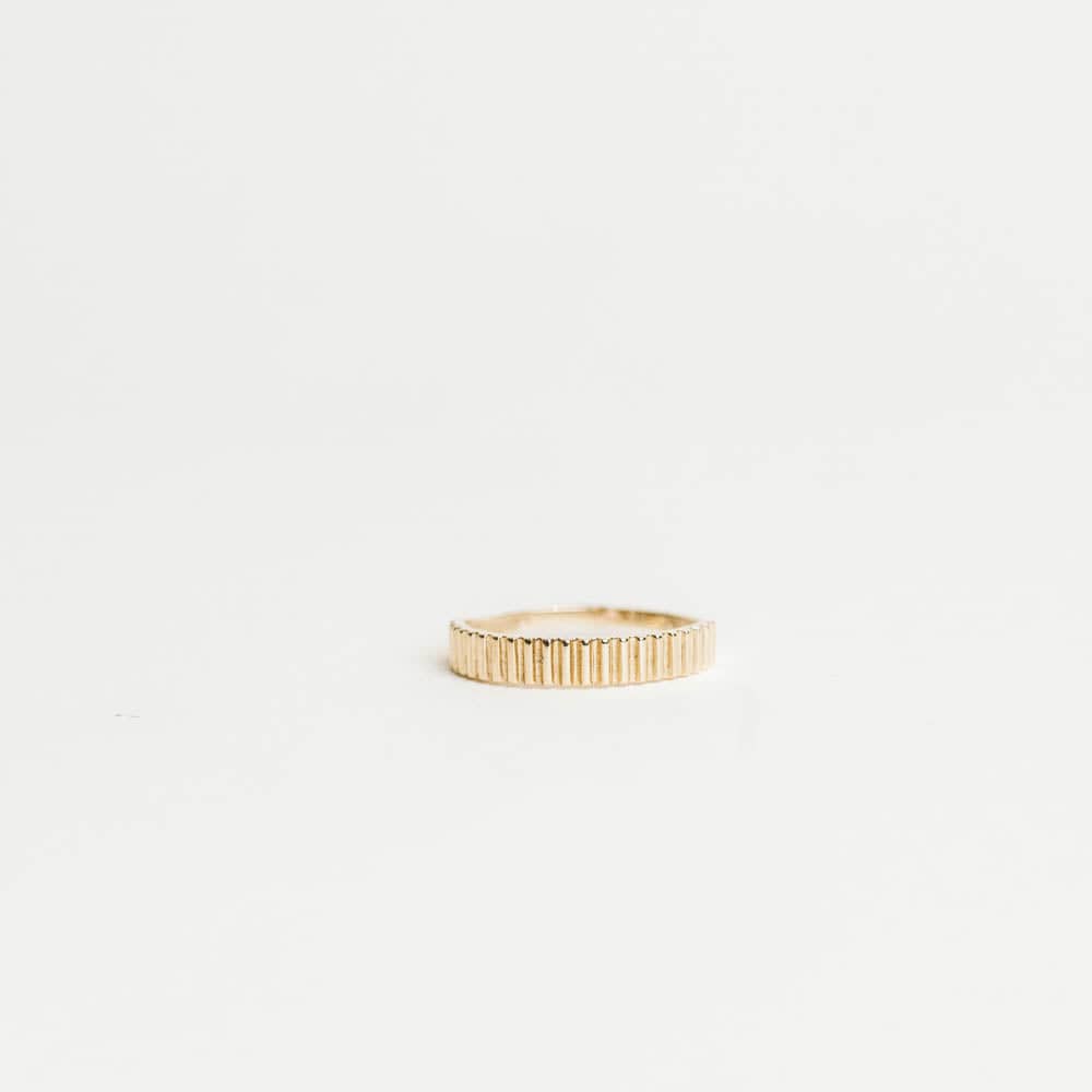 Ridged Stackable Ring | 10kt Yellow Gold