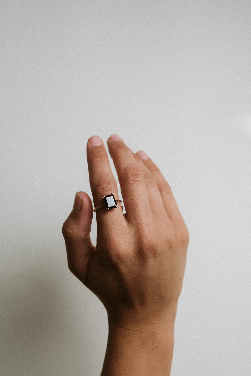 Solitaire Blue Sapphire Ring | 14kt Yellow Gold