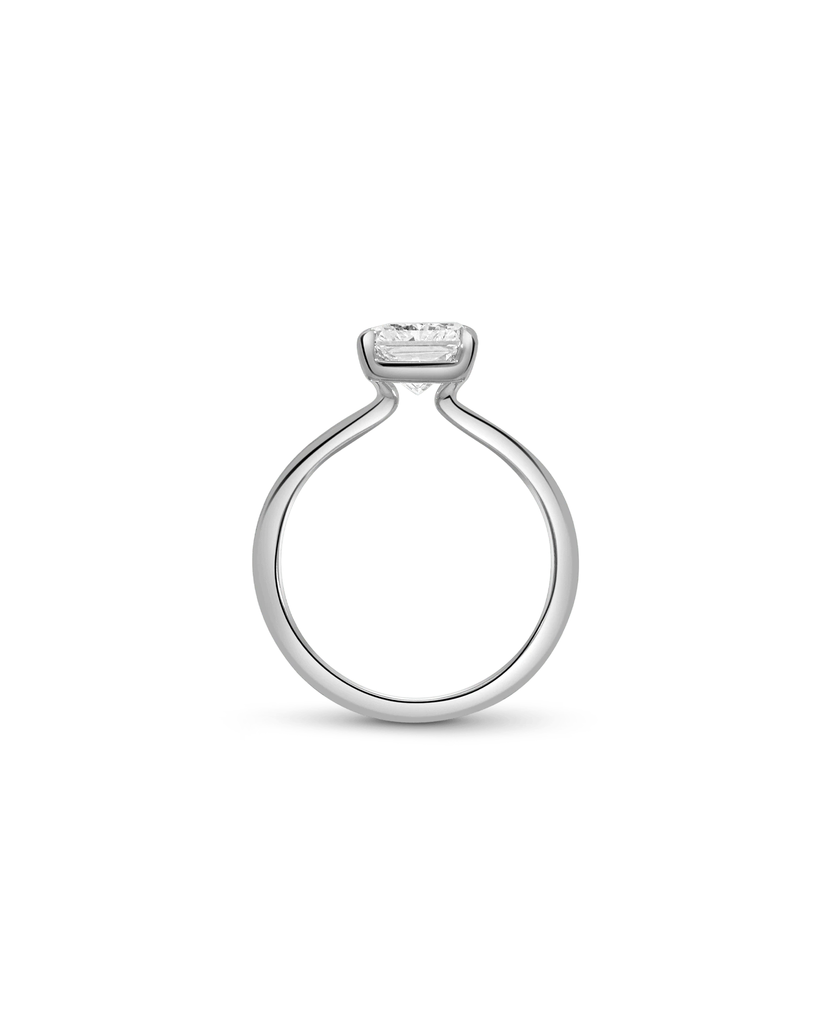 Solitaire Engagement Ring 3.08 Carat Lab-grown Radiant Diamond | 14kt White Gold