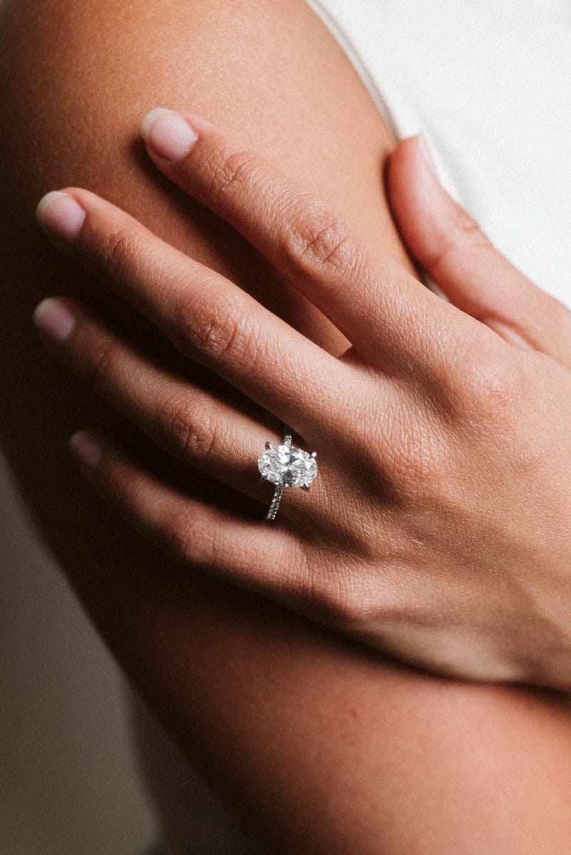 Solitaire Engagement Ring 3.60 Carat TW Lab-grown Oval Diamond | 14kt White Gold