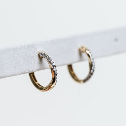.20 Carat TW Diamond Crossover Hoop Earrings | 10KT Yellow Gold