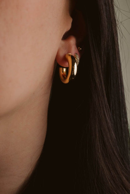 21MM Half Hoop Earrings | 10kt Yellow Gold