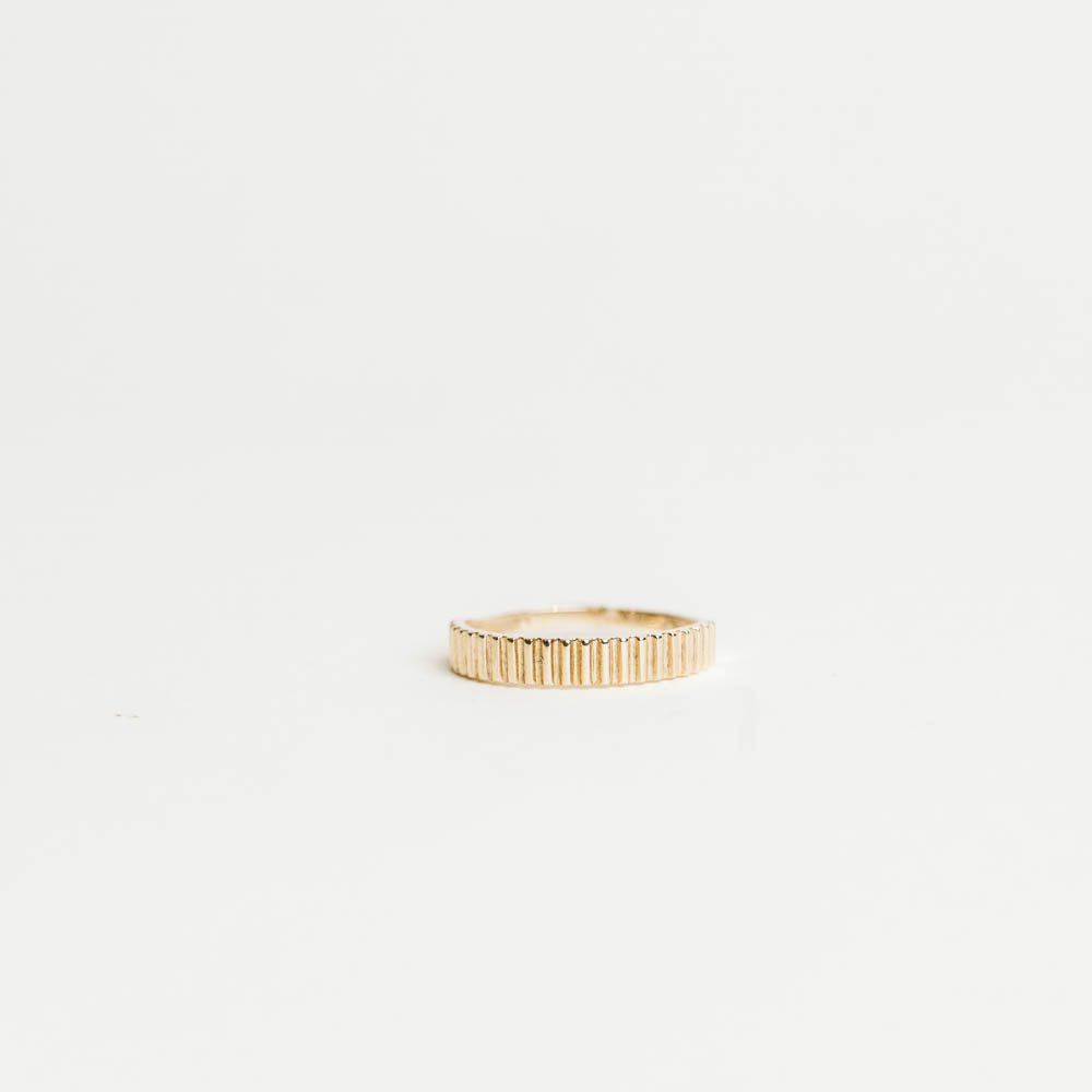 Ridged Stackable Ring | 10kt Yellow Gold
