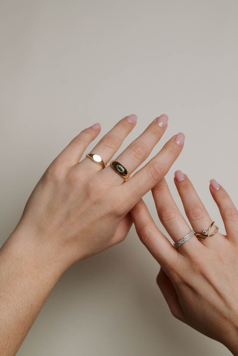 Bezel Emerald Ring | 10kt Yellow Gold