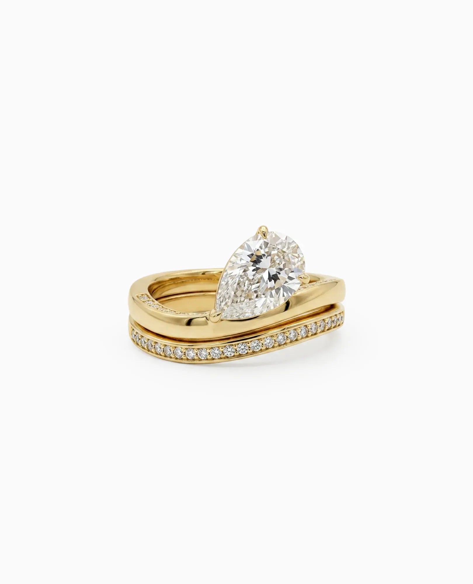 Engagement Ring and Wedding Band Set 1.52 Carat TW Lab-grown Pear Shape and RB Diamonds | 14kt Yellow Gold