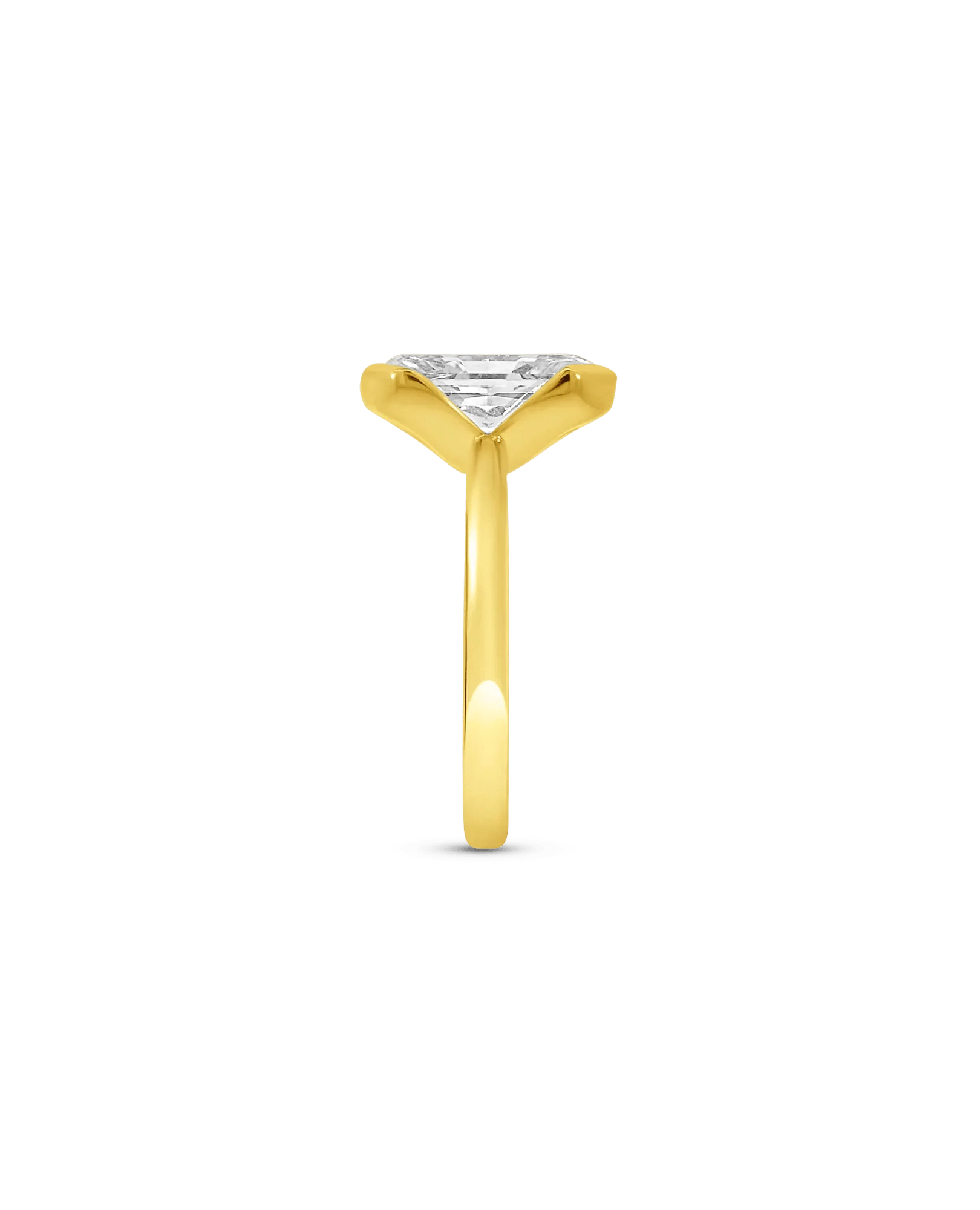 Solitaire Engagement Ring 4.00 Carat Lab-grown Elongated Cushion Diamond | 14KT Yellow Gold