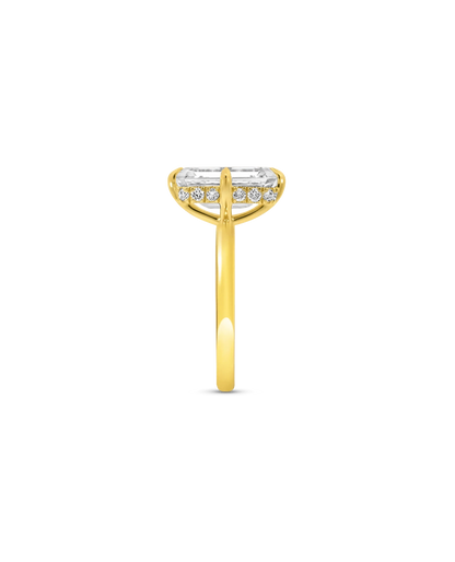 Solitaire Engagement Ring 4.50 Carat TW Lab-grown Elongated Cushion Diamond with Halo | 14KT Yellow Gold