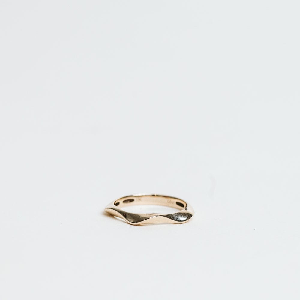Wavy Ring | 10KT Yellow Gold